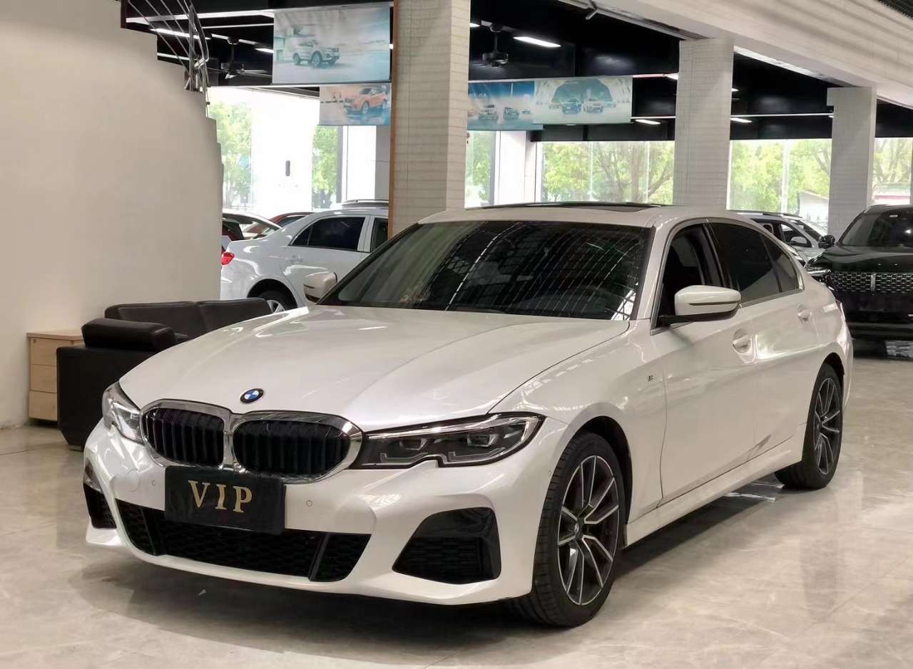 拿下,全网独台21款宝马320li m套件 外白内棕 原版原漆 行驶里程5000